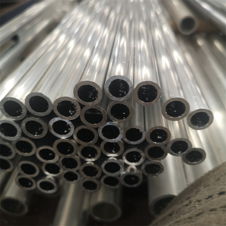 铝管